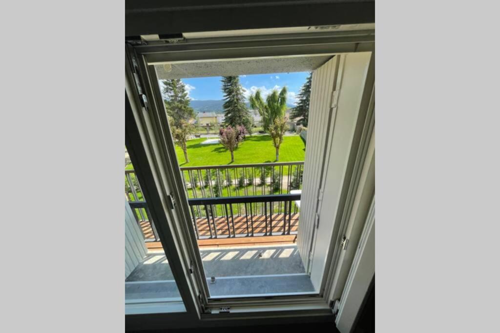 New Construction Penthouse With Pool And Wifi Διαμέρισμα Osséja Εξωτερικό φωτογραφία