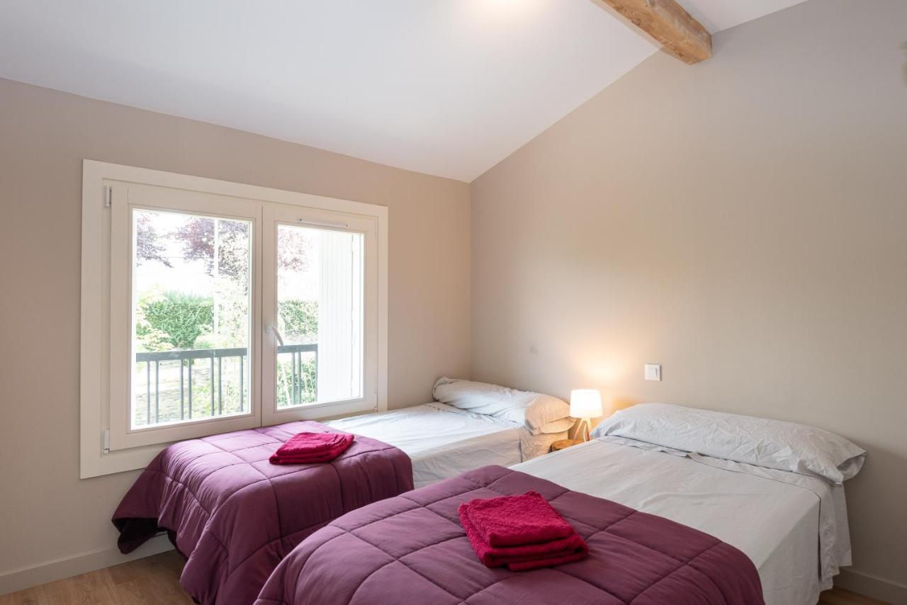 New Construction Penthouse With Pool And Wifi Διαμέρισμα Osséja Εξωτερικό φωτογραφία